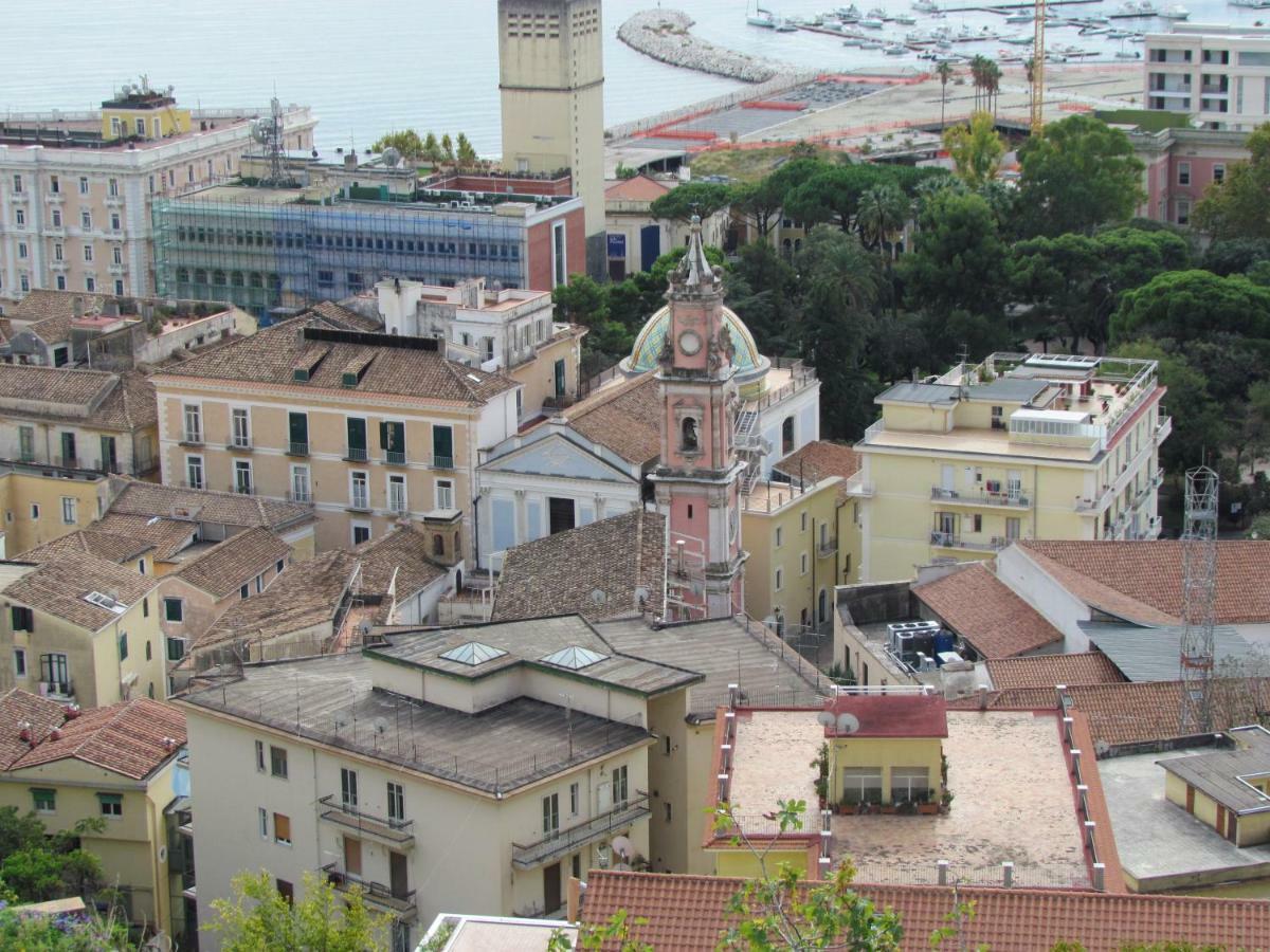 Villa Al Nove E Trequarti Salerno Exterior foto
