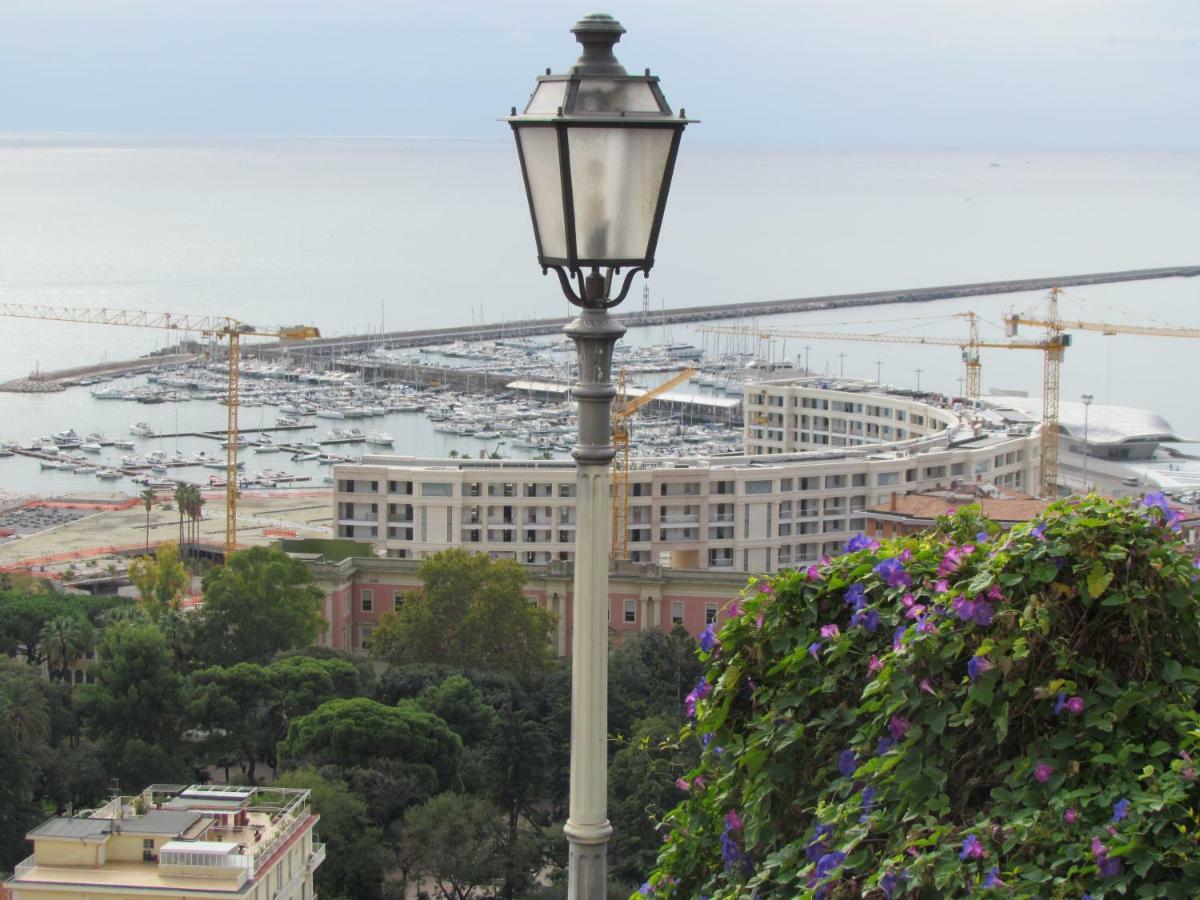 Villa Al Nove E Trequarti Salerno Exterior foto